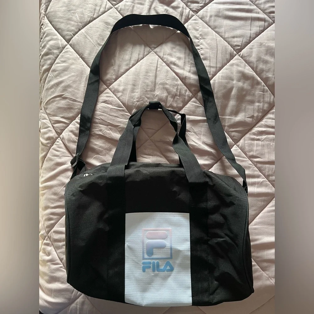 2 for $20 Fila Small Duffle Bag - Picture 1 of 7